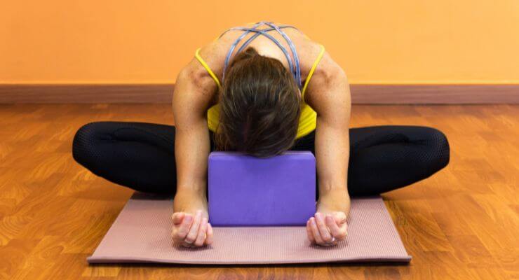 Third Trimester Relief: Three Key Restorative Yoga Poses – FitBump